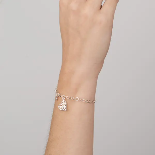Pulseira Prata Leve Coração Vazado Chapa