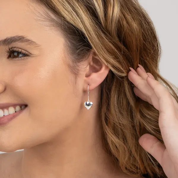 Brinco Prata Gancho Coração Liso