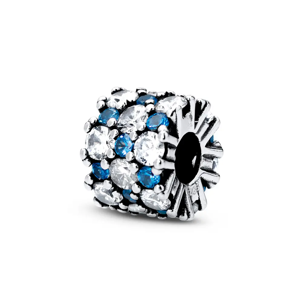 Berloque Prata Art Colection  Com Zircônias  Brancas E Azuis
