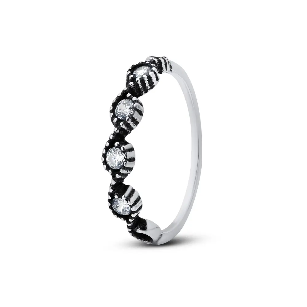 Anel  Prata Envelhecido Com Zircônias