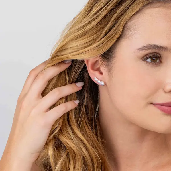 Brinco Prata  Leve Ear Cuff Coração  Com Zircônias