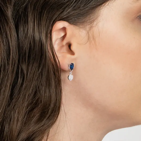 Brinco Prata Leve Flor Hortênsia