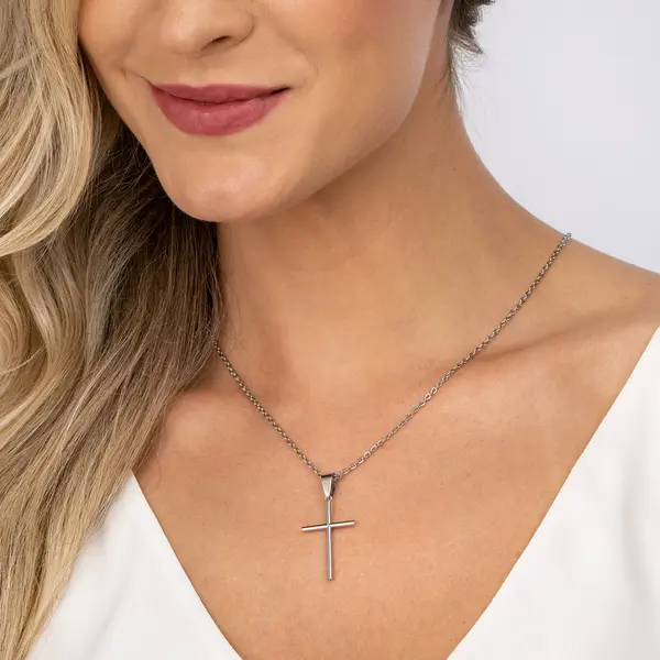 Corrente Aço com Pingente Cruz 48cm