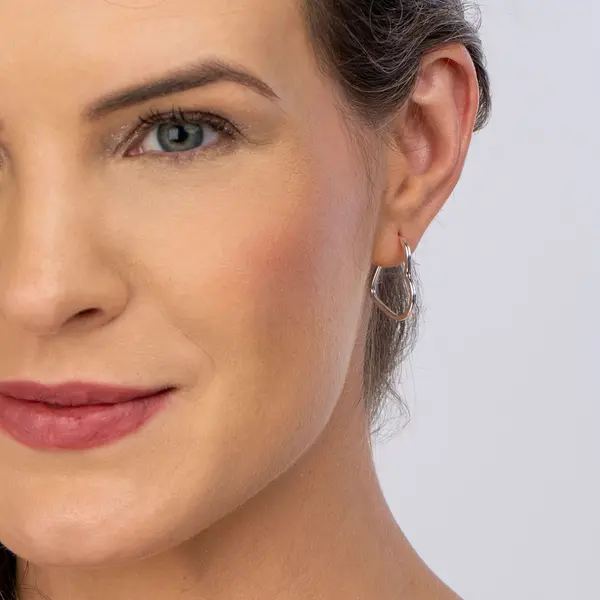 Brinco Argola Prata Coração Médio