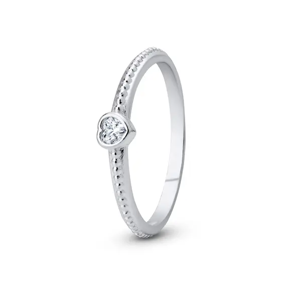 Anel Prata Solitário Coração Central