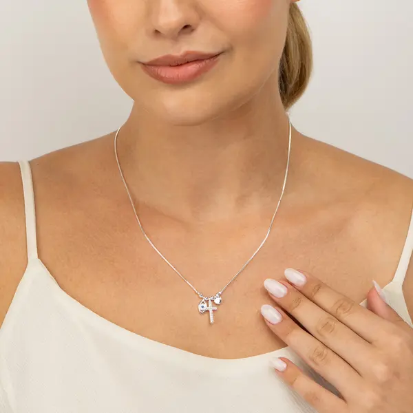 Gargantilha Prata Leve Olho Grego Cruz e Coração