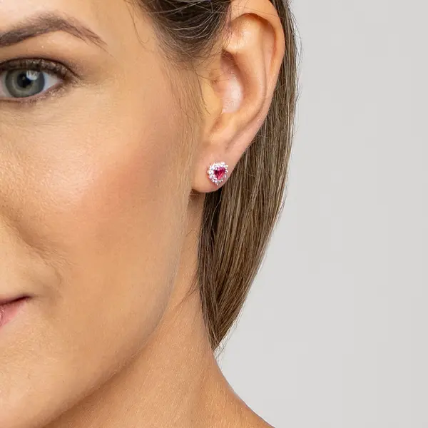 Brinco Prata Leve Coração Clássico Rosa