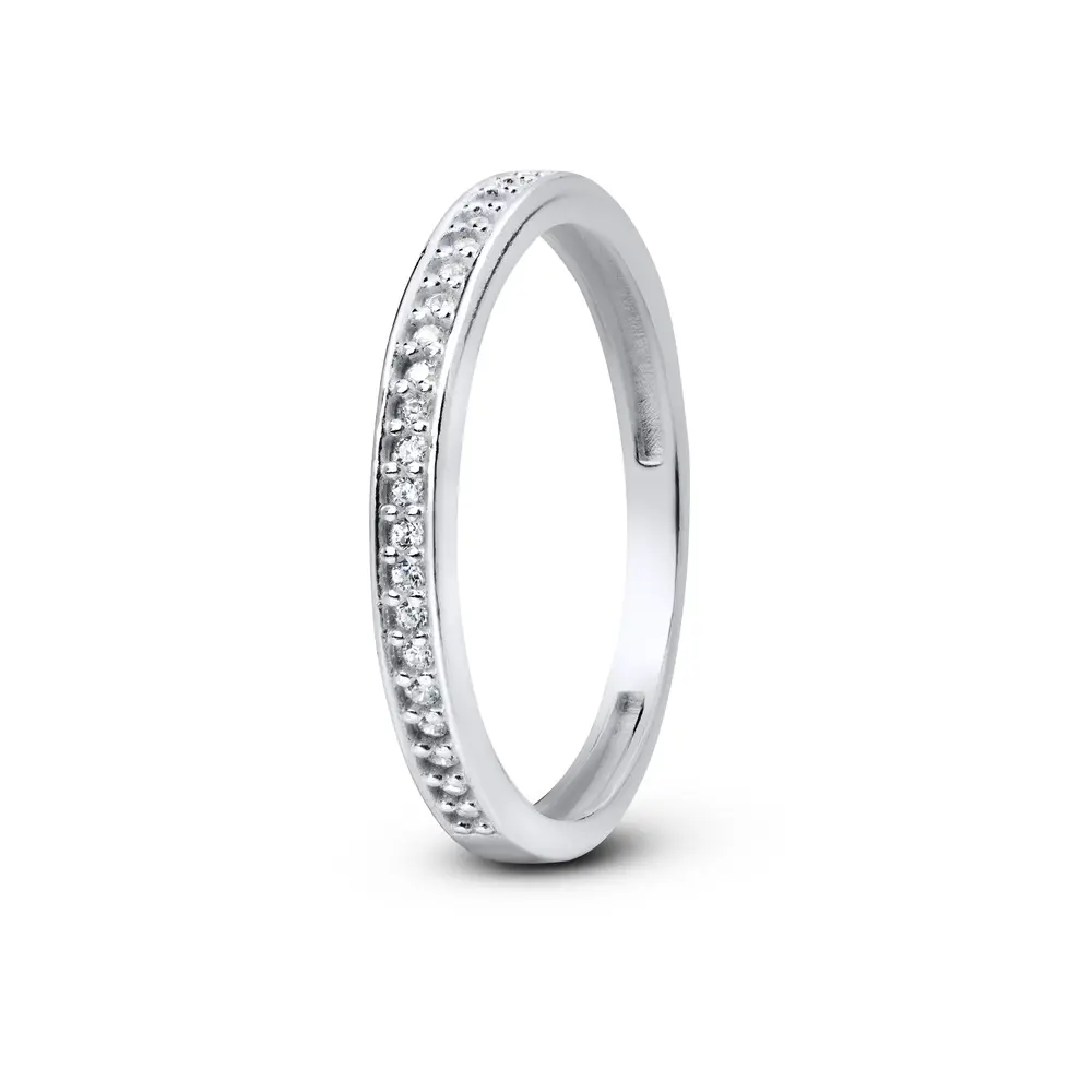 Anel Prata Meia Aliança Cravejada em Zircônias