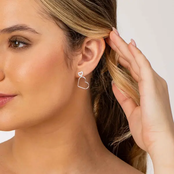 Brinco Prata Corações com Zircônias