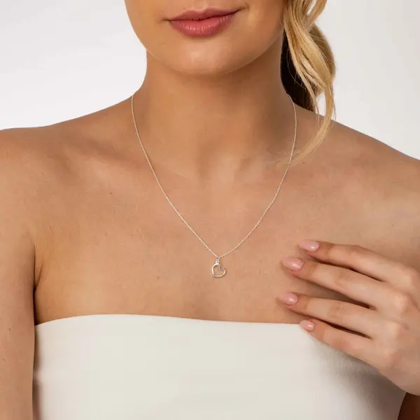 Gargantilha Prata Coração Liso