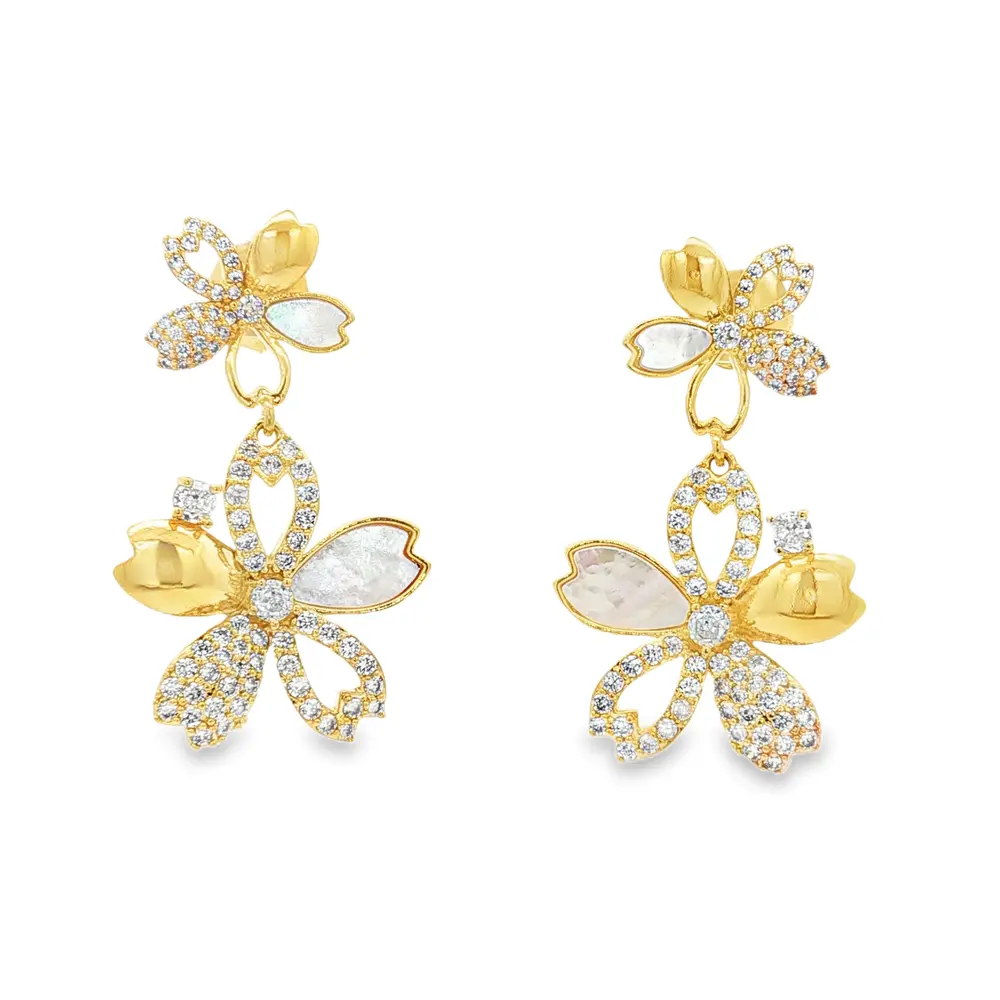 Brinco Folheado a Ouro 18k Flores com Zircônias Grande