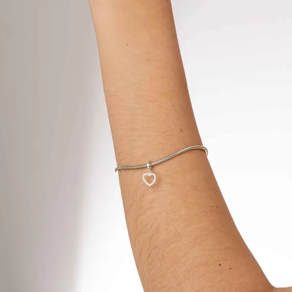 Berloque Prata Art Colection Coração Vazado com Zircônias