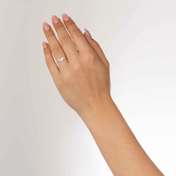 Anel Prata Coração com Zircônias