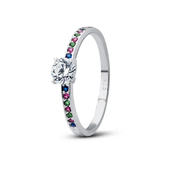 Anel Prata Estilo Solitário Com Zircônias  Nas Laterais