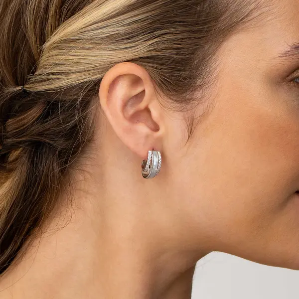 Brinco Prata Rodinada Meia Argola com Zircônia Furta Cor