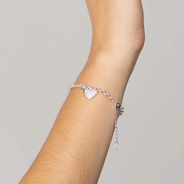 Pulseira Prata Leve Pingente Coração e Cruz