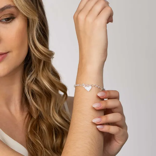 Pulseira Prata Leve Pingente Coração e Cruz