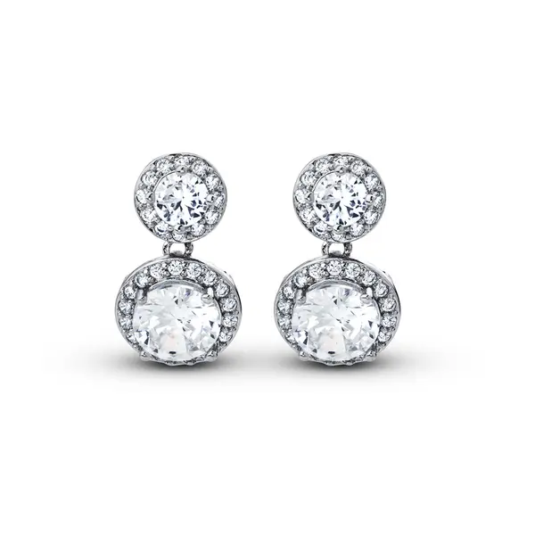 Brinco Banho de Ródio Cravejado Redondo em Zircônias