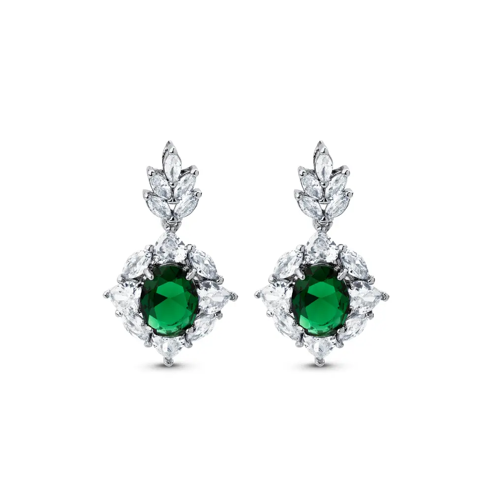 Brinco Banho de Ródio Zircônias Brancas e Central Verde