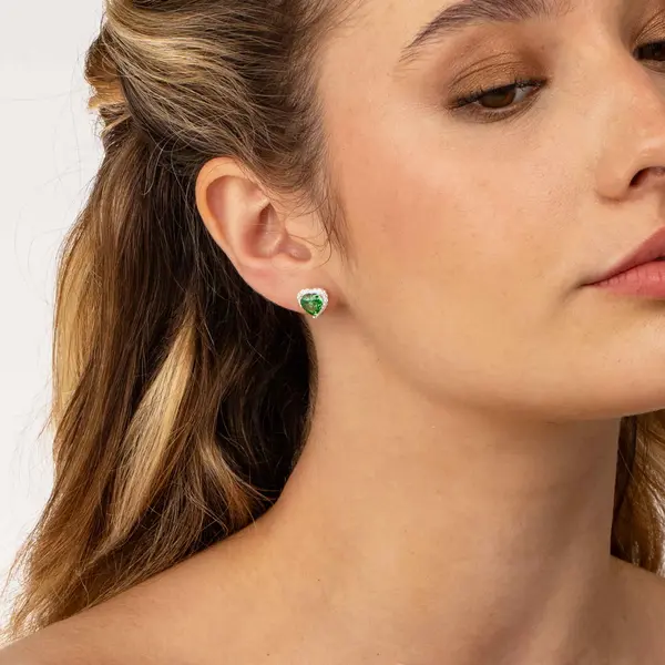 Brinco Prata Coração Cravejado Grande Zircônia Verde