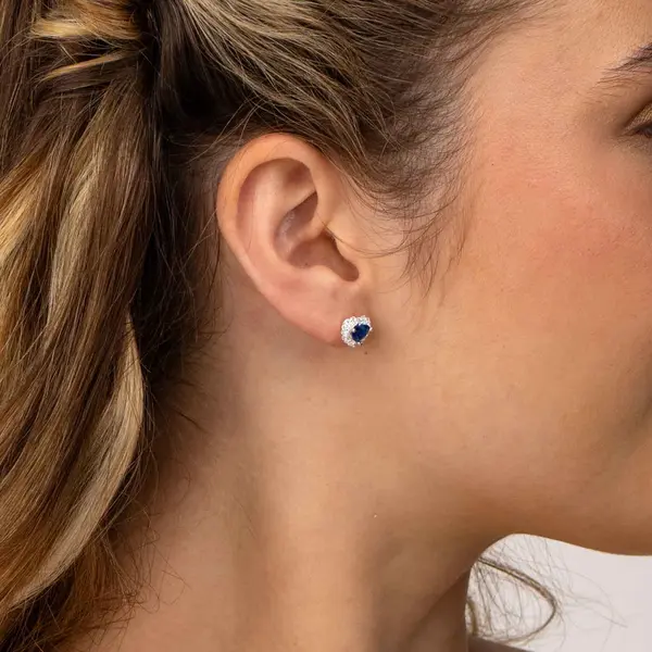 Brinco Prata Coração Cravejado Zircônia Azul