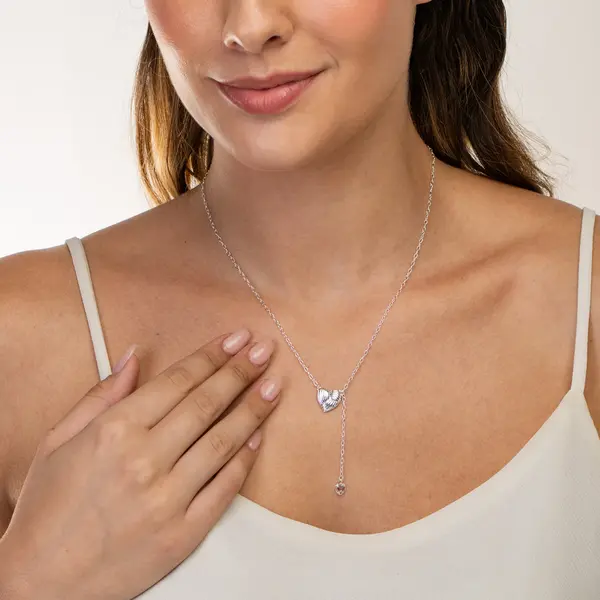 Gargantilha Prata Leve Corações Trabalhados e Zircônias