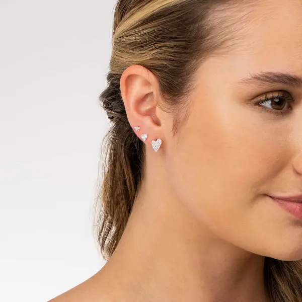 Brinco Prata Leve Trio Corações e Laço