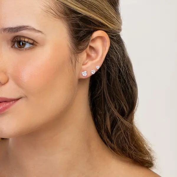 Brinco Prata Leve Trio Corações