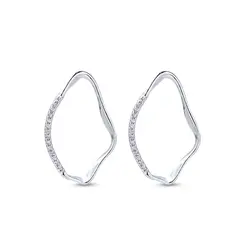 Brinco Prata Liso Com Zircônias