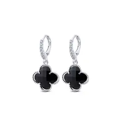 Brinco Prata Leve Trevo Argola Grande Com Zircônias Preto