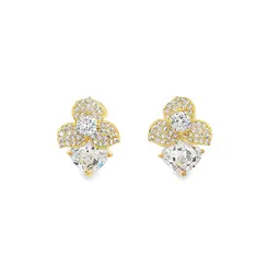 Brinco Folheado a Ouro 18k Folhas com Zircônias