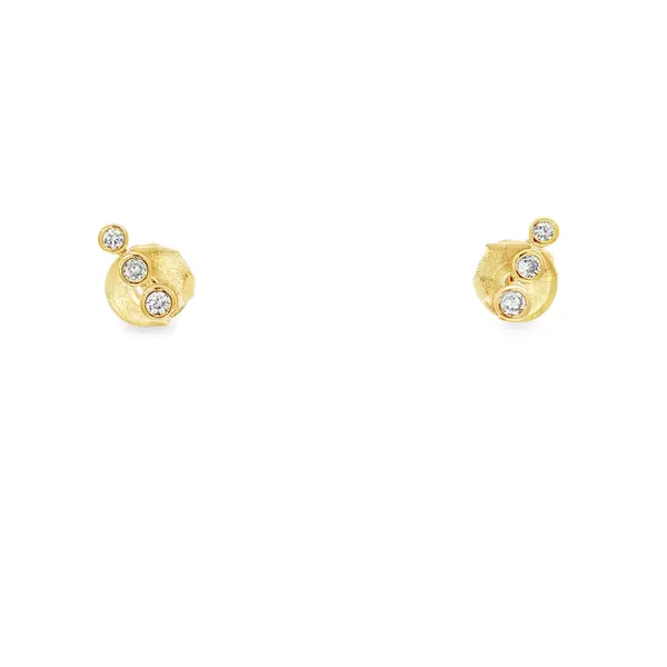 Brinco Folheado a Ouro 18k Três Zircônias Redondas
